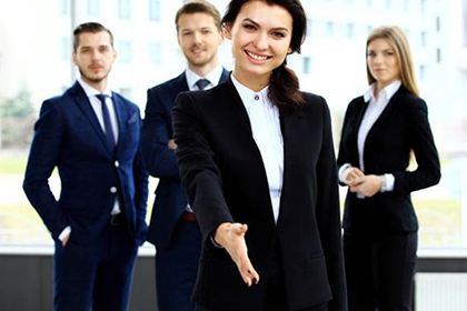 咨询律师追讨欠款费用是多少？